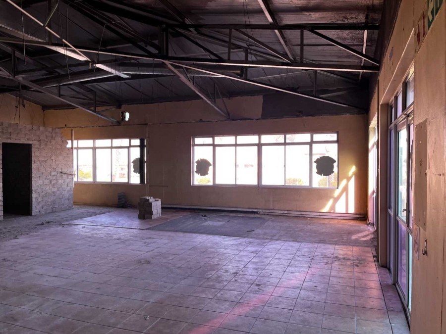 To Let commercial Property for Rent in Parklands Western Cape